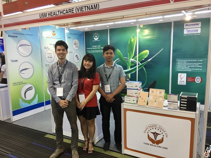 USM Healthcare team at Medical Fair Thailand 2017